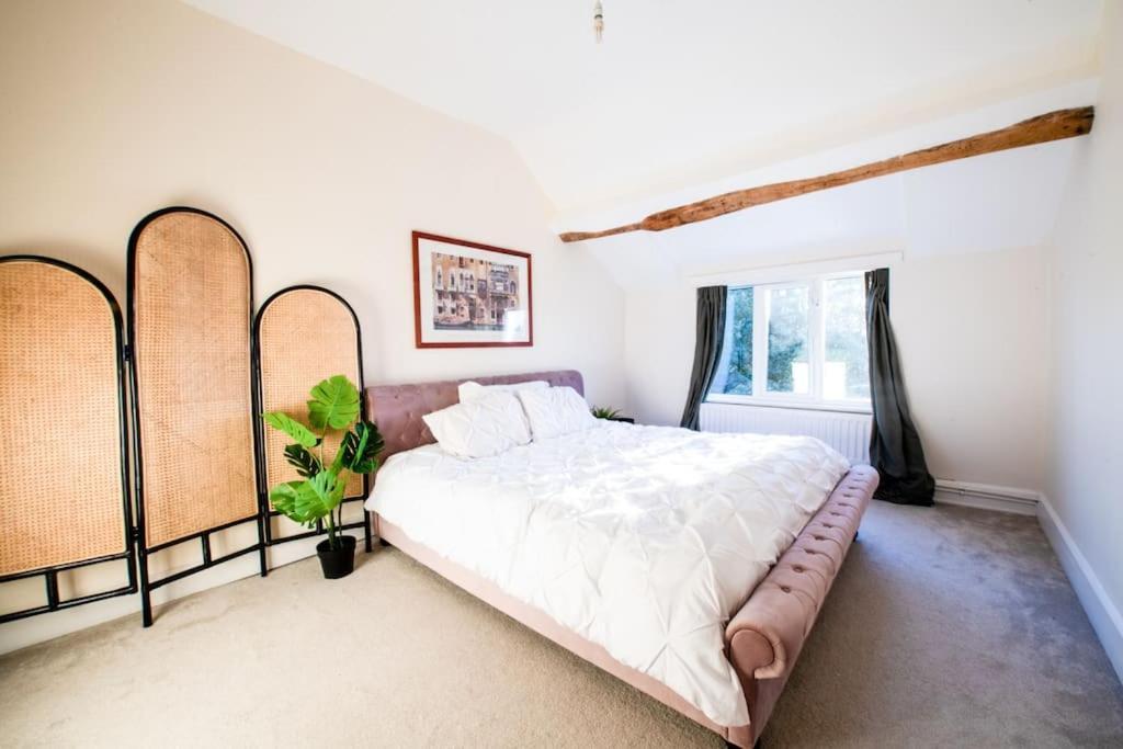 Charming Cottage Getaway In Altrincham Exteriér fotografie